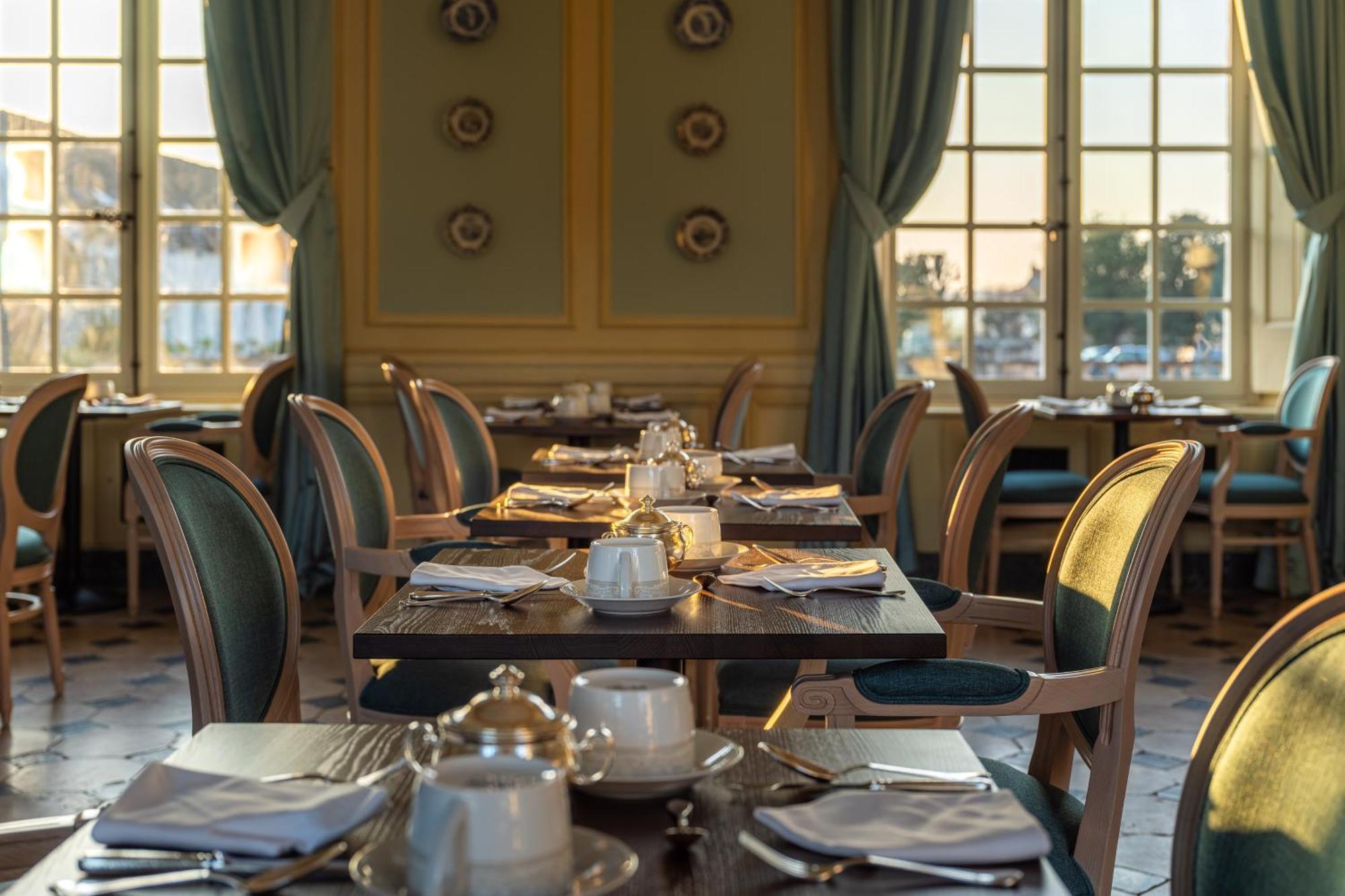 Le Chateau D'etoges - Champagne